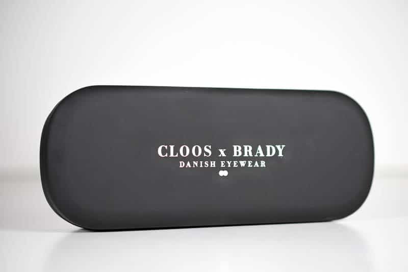 Christopher Cloos clam shell case