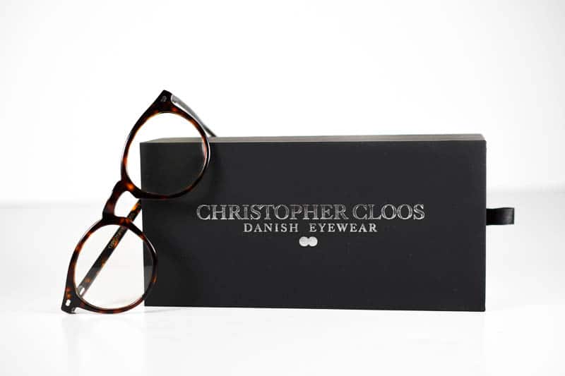 Christopher Cloos paloma blue light glasses and black case