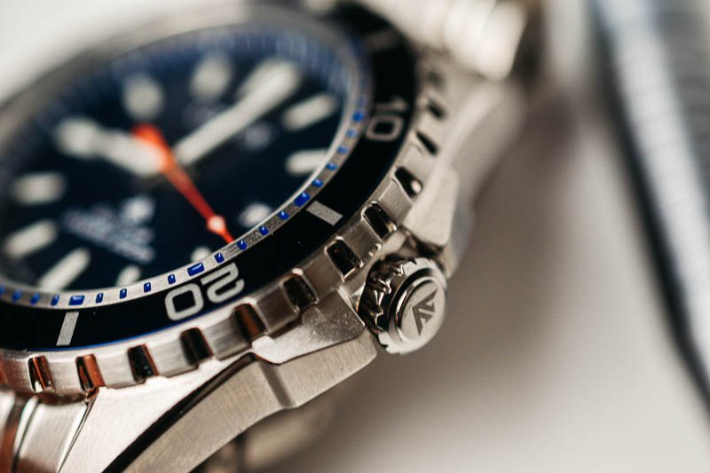 Citizen Watches promaster diver bezel detail