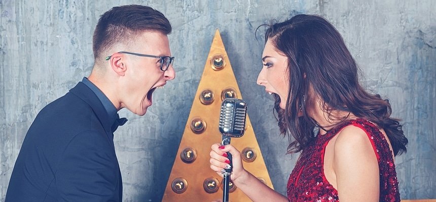 Couple on date singing karaoke