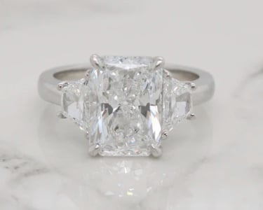 Custom Engagement Rings from Siroo