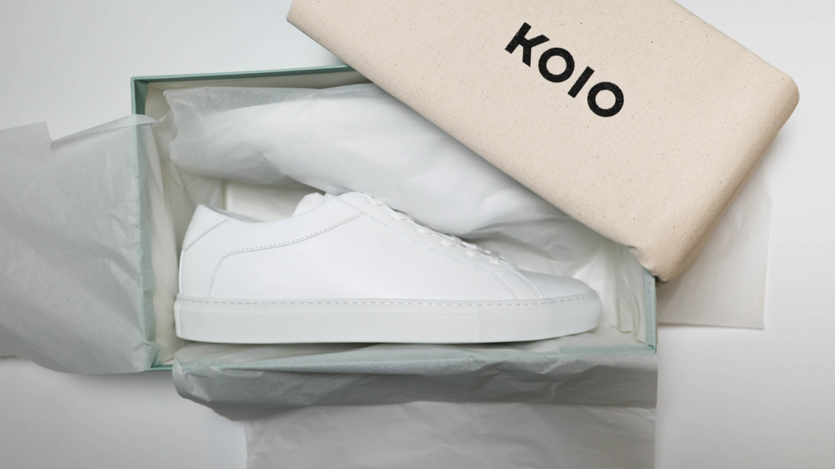 KOIO review minimalist sneakers
