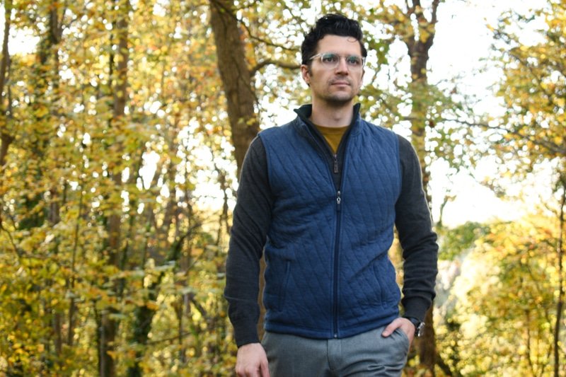 Mizzen and Main Vest Layering 02