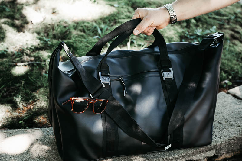 Db Bags Review: Adventure Awaits 16 picking up Db Bags getaway weekender