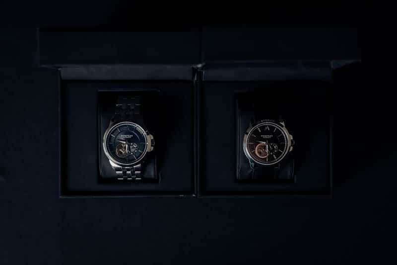 Pompeak watches gentlemens collection in navy and black