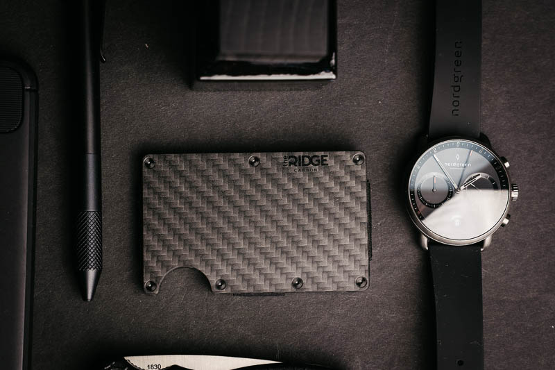 Ridge Wallet carbon fiber wallet flat lay