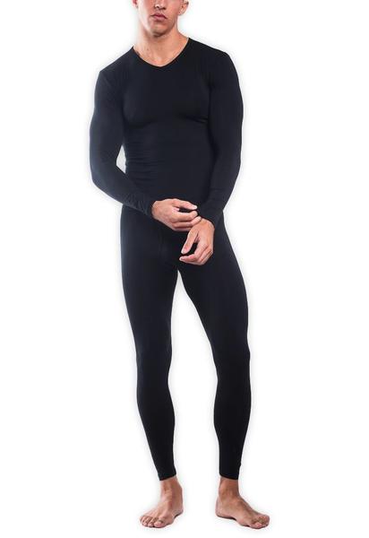 TANI Usa SilkCut Thermal Underwear Set Black - Model Facing Forward