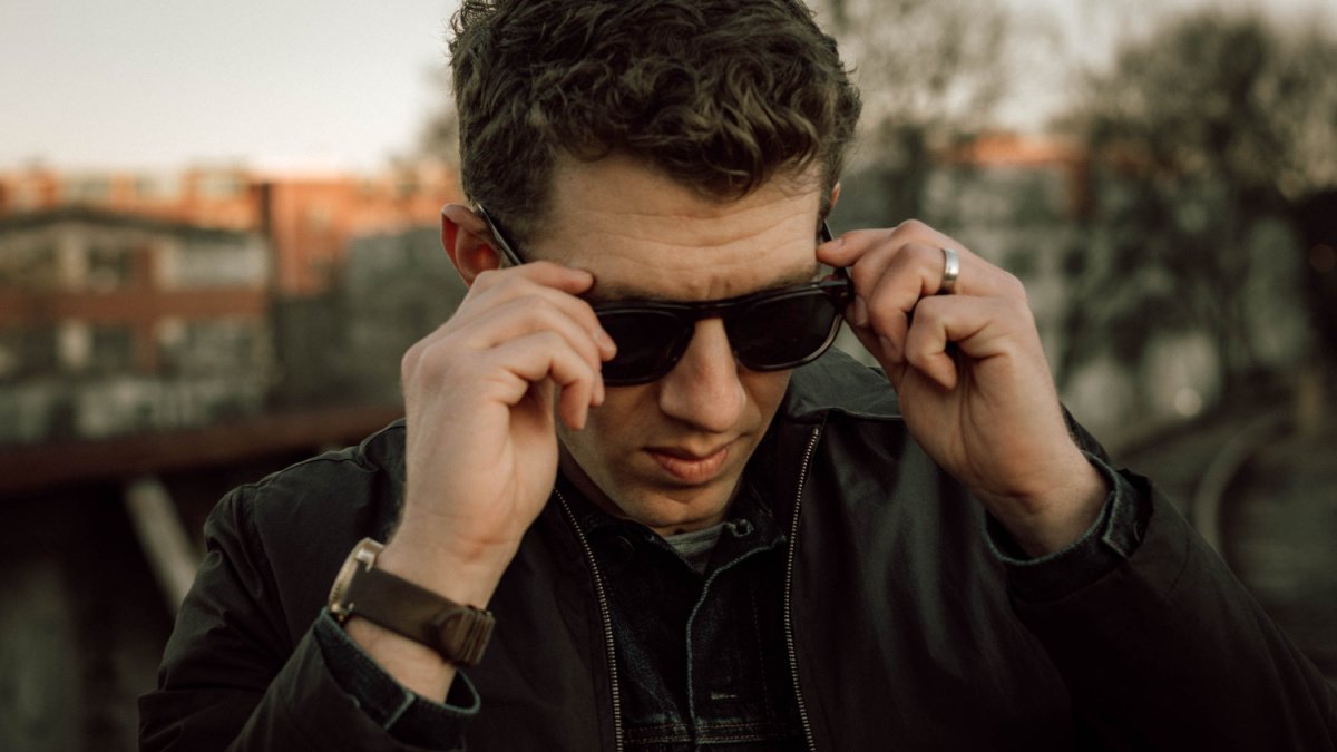 types of sunglasses for men