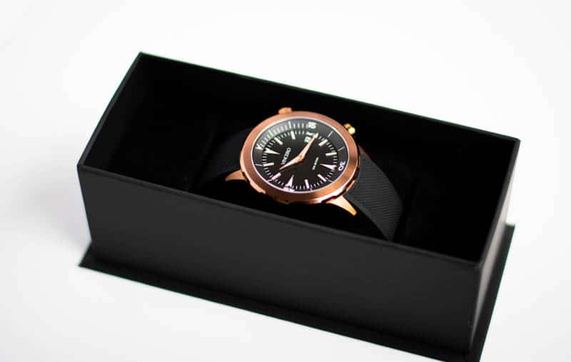 vincero vessel dive watch in black packaging against white background